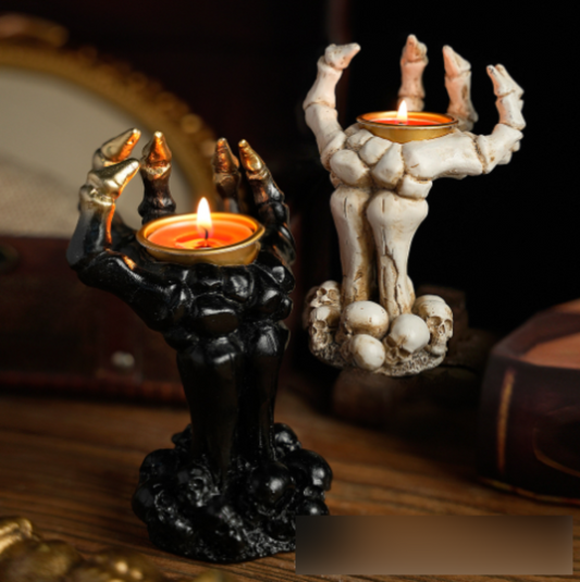 Bougeoir Halloween main de squelette noir en résine - ornement décoratif. Gadjet-maison