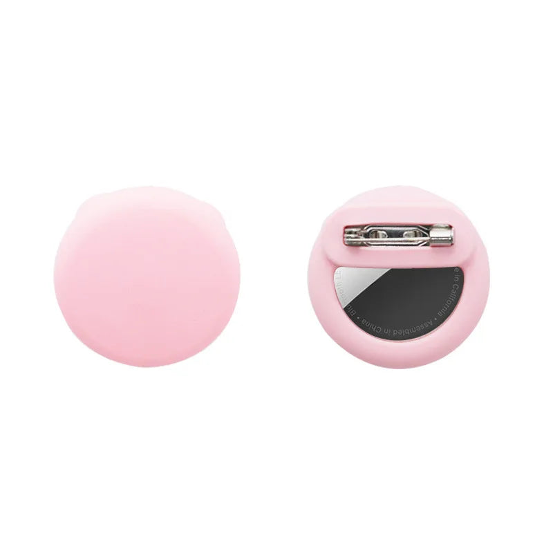 Étui rose AirTag protection complète silicone enfant. Gadjet-maison